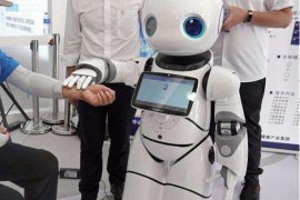 智能机器人开发，可以让人类更轻松